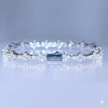 Load image into Gallery viewer, Realm Bracelet | Platinum
